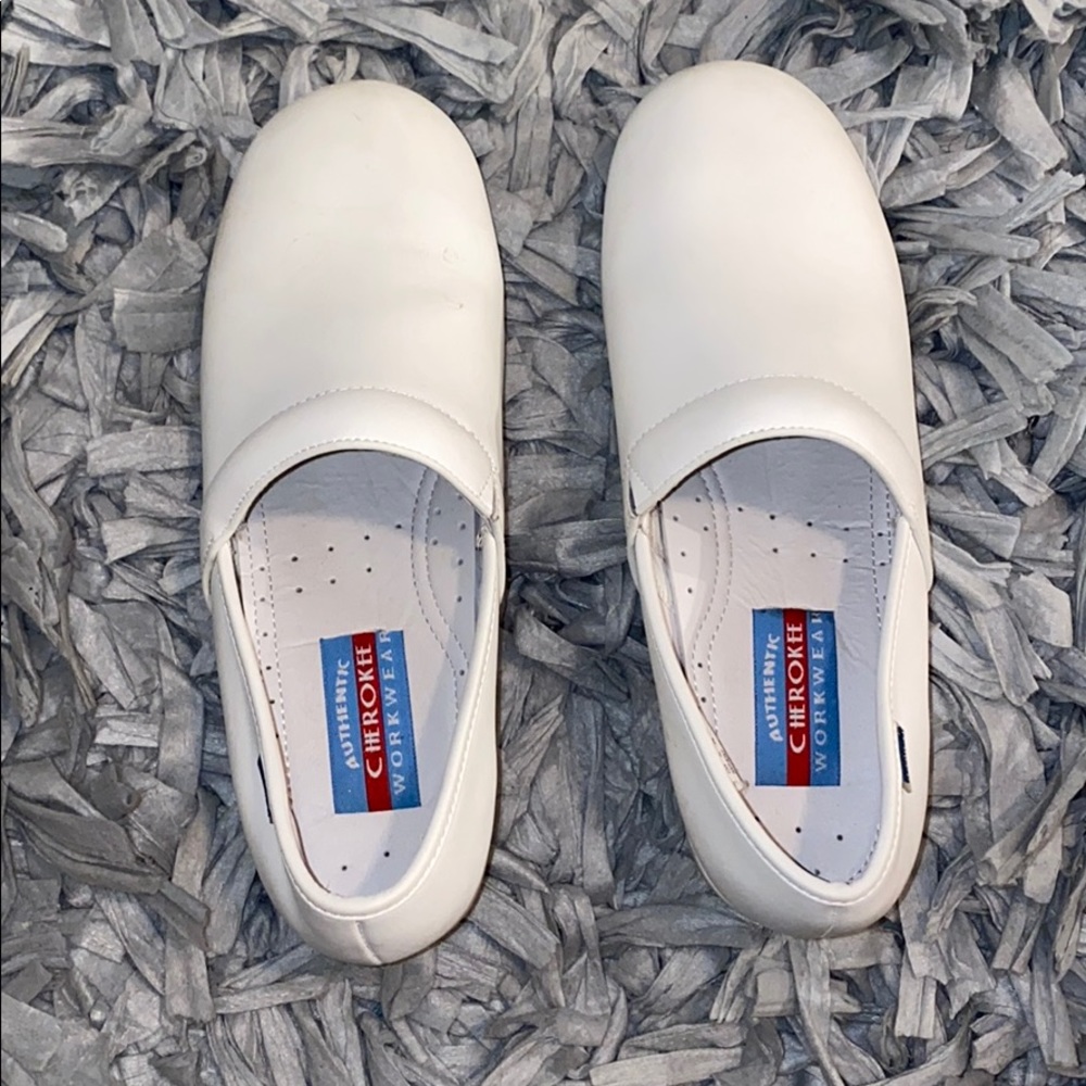 Scrub Shoes